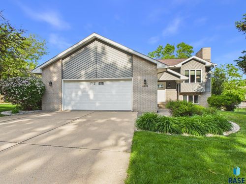 3609 S Anita Ave Avenue, Sioux Falls, SD, 57103 | Card Image