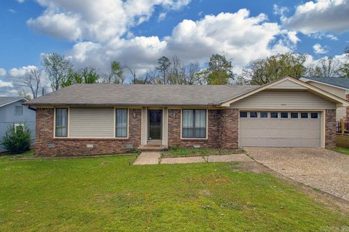 1405 Green Mountain Dr, Little Rock, AR, 72211-2425 | Card Image