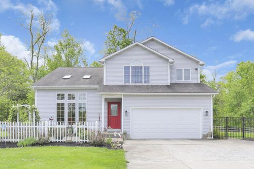 1368 Coonpath Rd Nw, Lancaster, OH, 43130-8810 | Card Image