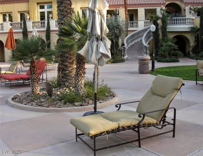 137 - 210 E Flamingo Rd, Condo with 2 bedrooms, 2 bathrooms and null parking in Las Vegas NV | Image 5