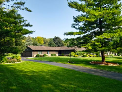 225 Brookbridge Rd, Trout Valley, IL, 60013-2446 | Card Image