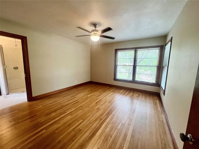 1808 E 38 Th 1/2 St, House other with 2 bedrooms, 2 bathrooms and null parking in Austin TX | Image 9