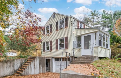 65 Chriswell Dr, Simsbury, CT, 06070-1648 | Card Image