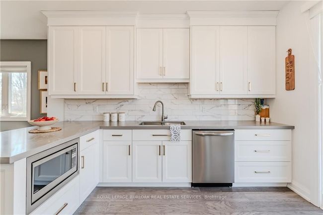 781 S Coast Dr, House other with 3 bedrooms, 3 bathrooms and 5 parking in Nanticoke ON | Image 14