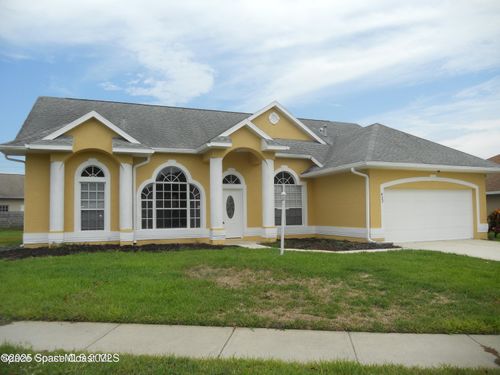432 Lake Victoria Cir, MELBOURNE, FL, 32940-1872 | Card Image