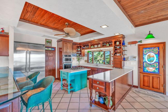 Kitchen | Image 15