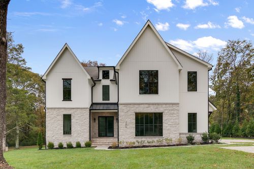 706 Brook Hollow Rd, Nashville, TN, 37205-2640 | Card Image