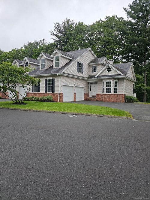 17-17 Marble Faun Lane, Windsor, CT, 06095 | Card Image
