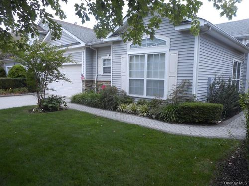 173 Hamlet Dr, Mount Sinai, NY, 11766-3003 | Card Image