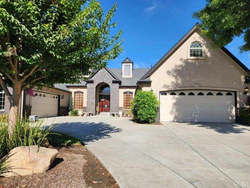3402 N Chaparral Ct, Hanford, CA, 93230-8301 | Card Image