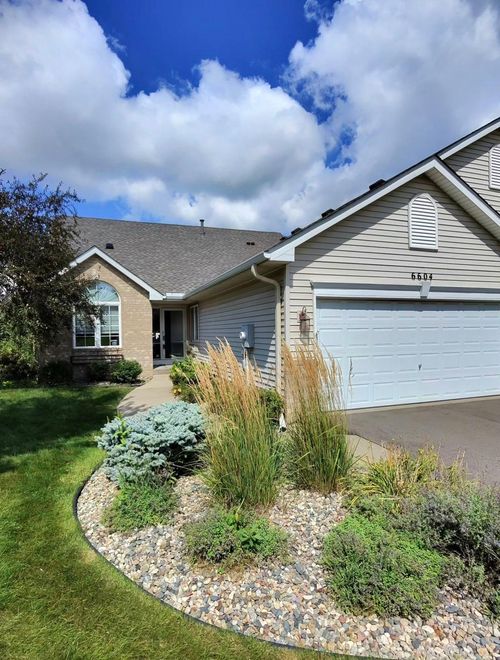 6604 Chadwick Dr, Savage, MN, 55378-4037 | Card Image