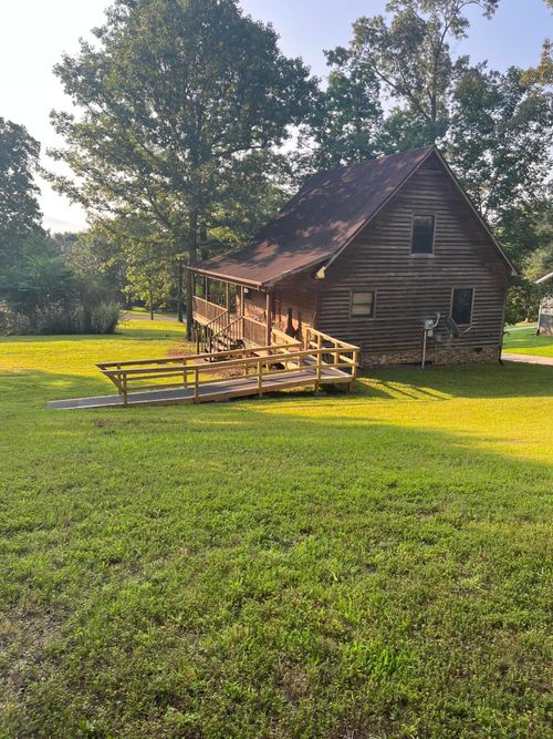 651 Lebanon Rd Ne, Cleveland, TN, 37323-5109 | Card Image