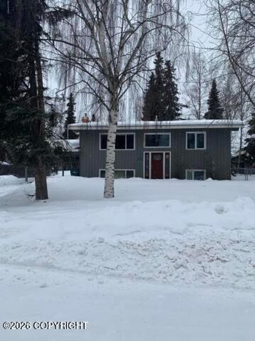 4010 Crosson Dr, Anchorage, AK, 99517-2455 | Card Image