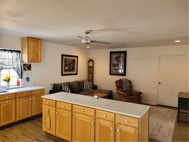 Apartment kitchen | Image 35