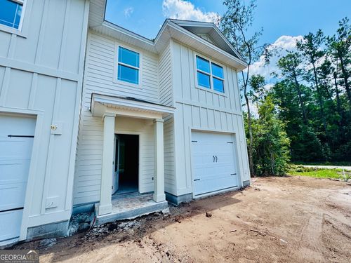 577 S Arizona St, kingsland, GA, 31548-4939 | Card Image