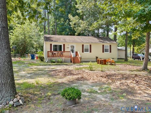 3806 Lee Blvd, North Dinwiddie, VA, 23803-6600 | Card Image