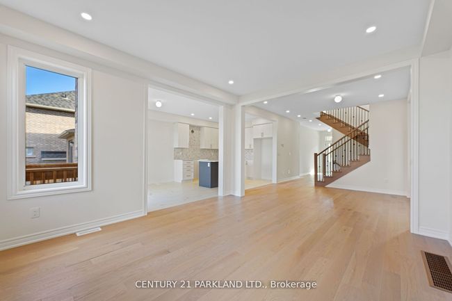 1352 Davis Loop, House other with 3 bedrooms, 3 bathrooms and 1 parking in Lefroy ON | Image 18