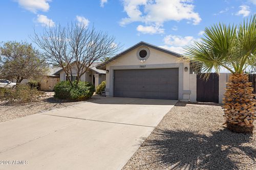 7957 W Dreyfus Dr, Peoria, AZ, 85381-4055 | Card Image