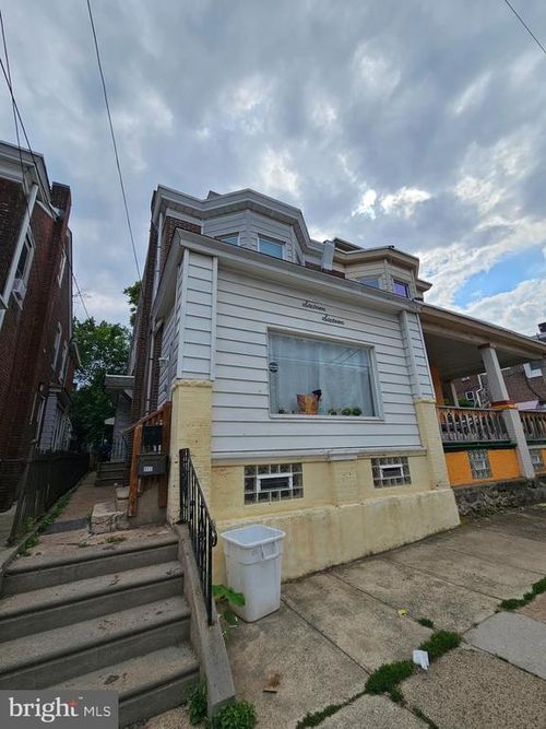1616 Wakeling St, PHILADELPHIA, PA, 19124-2733 | Card Image