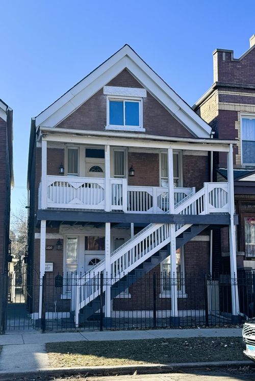 2620 S Sawyer Ave, Chicago, IL, 60623-4736 | Card Image