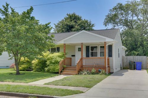 1405 Baychester Ave, Norfolk, VA, 23503-2301 | Card Image