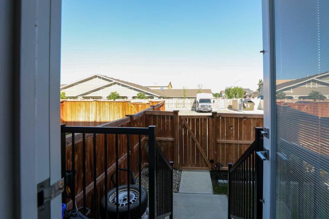 331 Mildred Dobbs Blvd N, Townhouse with 2 bedrooms, 4 bathrooms and 2 parking in Lethbridge AB | Image 30