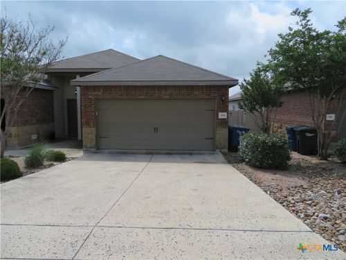 734 Saengerhalle Rd, New Braunfels, TX, 78130-2702 | Card Image