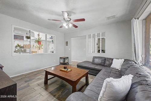2233 W Sequoia Drive, Phoenix, AZ, 85027 | Card Image