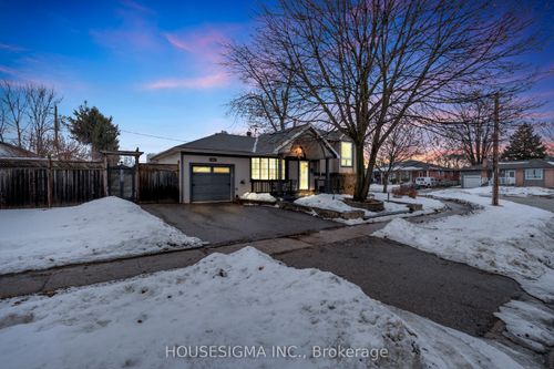 808 Krosno Blvd, Pickering, ON, L1W1G8 | Card Image