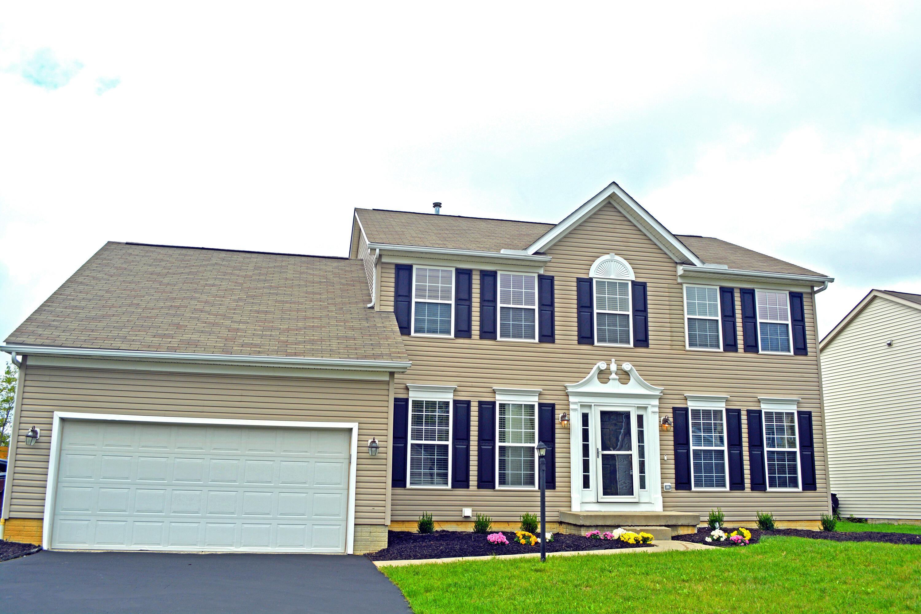 Monebrake Dr, Pickerington, OH 43147