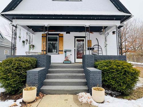 1718 5th St, Clay Center, KS, 67432-1717 | Card Image