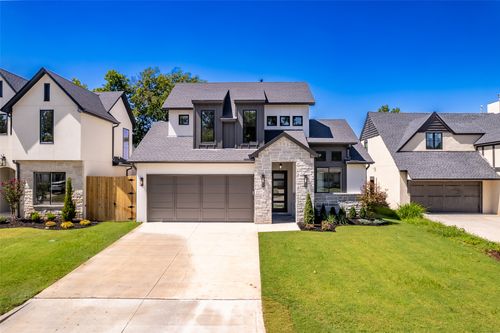 4958 S Boston Pl, Tulsa, OK, 74105-4606 | Card Image