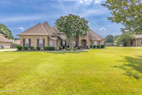 4071 Julia Ln, Olive Branch, MS, 38654-8569 | Card Image