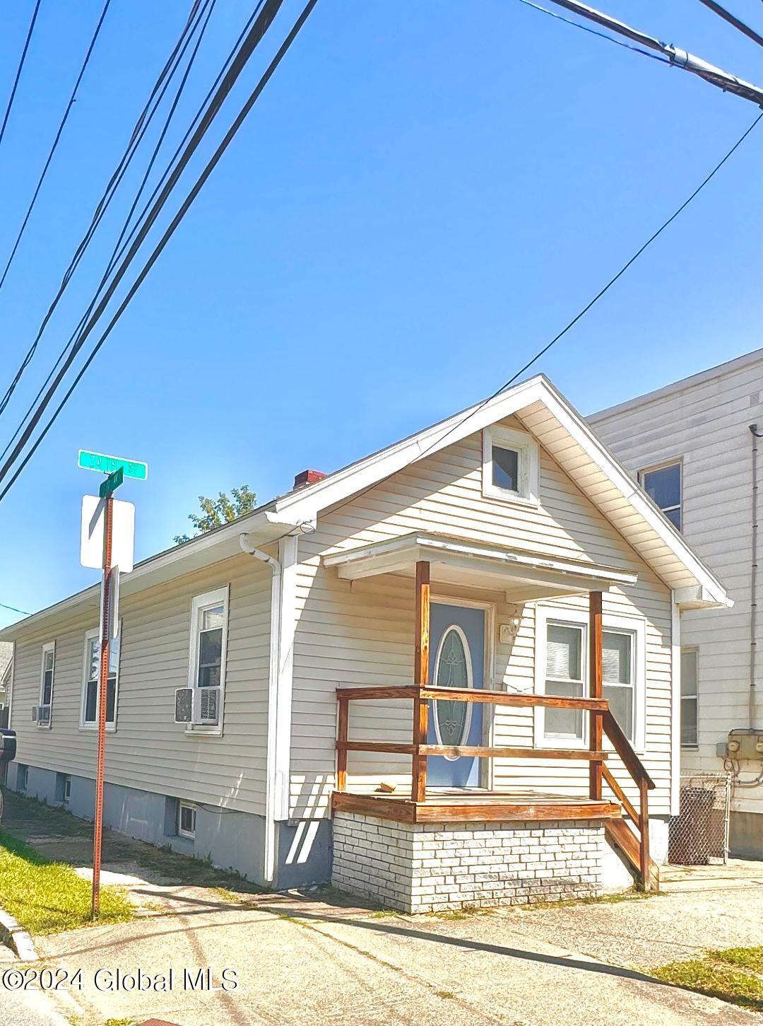 24th St, Watervliet, NY 12189