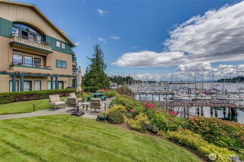 unit-3k-546 Wood Ave Sw, Bainbridge Island, WA, 98110-2574 | Card Image