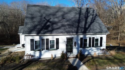 52 Walnut Hill Rd, East Lyme, CT, 06333-1023 | Card Image