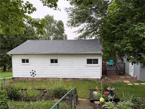 750 Springview St, East Liverpool, OH, 43920-8766 | Card Image
