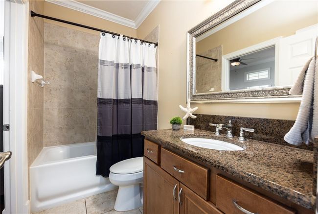 Bathroom connected to Bedroom 2 | Image 20