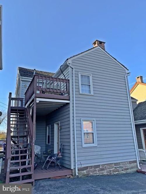b-333 W King St, EAST BERLIN, PA, 17316-9730 | Card Image
