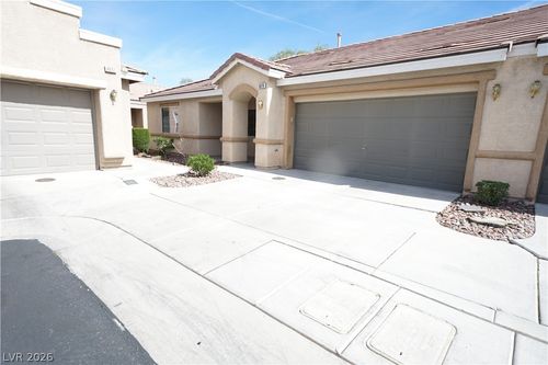 8676 Little Fox St, Las Vegas, NV, 89123-2716 | Card Image