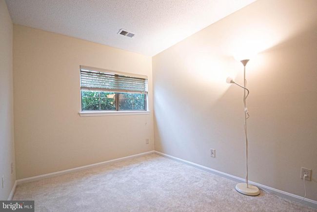 APT-101 - 12009 Golf Ridge Ct, Condo with 3 bedrooms, 2 bathrooms and null parking in FAIRFAX VA | Image 23