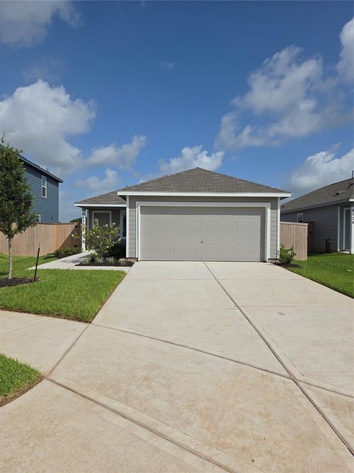 4930 Valencia Frst, Richmond, TX, 77469-0042 | Card Image