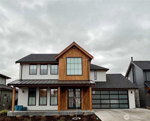 208 Pebblebrook Dr, Lynden, WA, 98264-1454 | Card Image