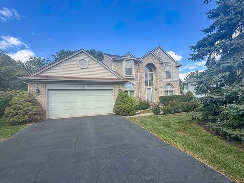 751 Williams Way, Vernon Hills, IL, 60061-3255 | Card Image