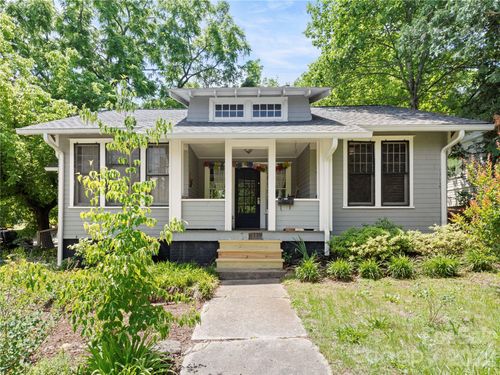111 Annandale Ave, Asheville, NC, 28801-1307 | Card Image