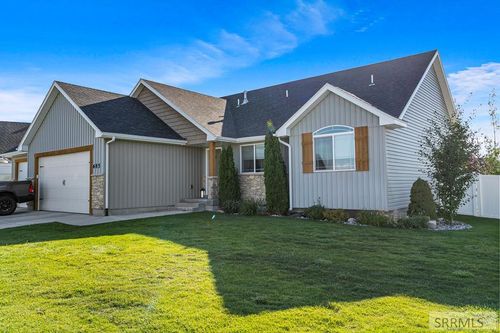 685 Tanglewood Dr, Rexburg, ID, 83440-4915 | Card Image
