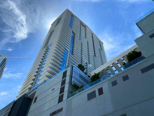 apt-1008-68 Se 6th St, Miami, FL, 33131-3192 | Card Image