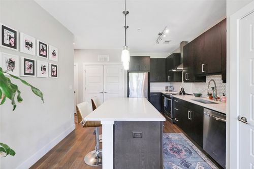 unit-310-3114 S Congress Ave, Austin, TX, 78704-6460 | Card Image