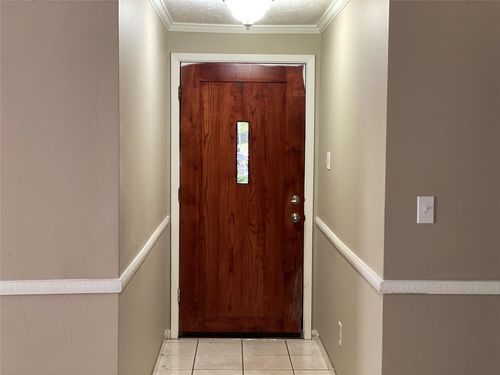9619 Camrose Ct, Houston, TX, 77086-2601 | Card Image