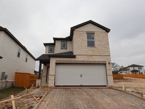 140 Heritage Forest Pkwy, Dripping Springs, TX, 78620-3205 | Card Image